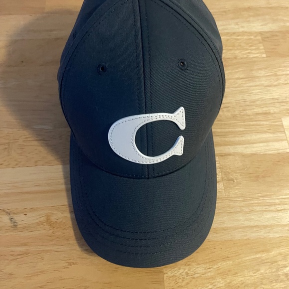 Coach Womens baseball hat - Picture 1 of 3